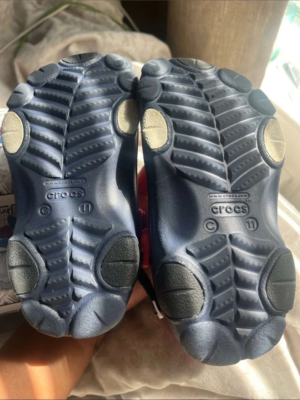 11c CROCS Kids Spider-Man Red and Navy Lightweight Clogs